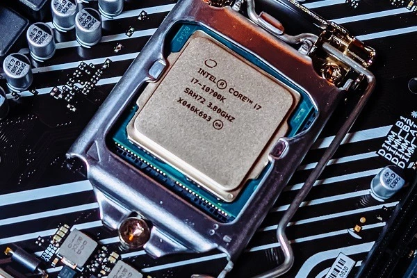 Intel откажется от привычной маркировки процессоров